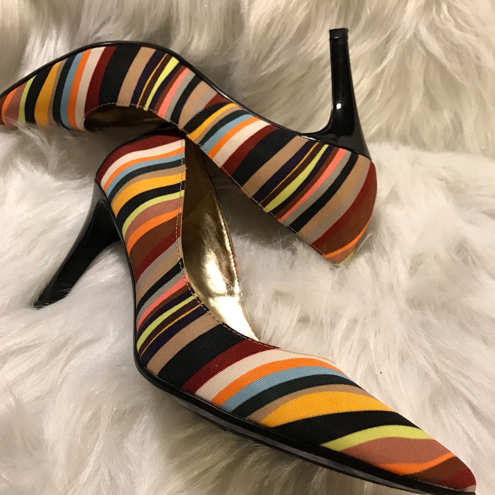 👠👠👠Striped Fabric Shoe👠👠👠